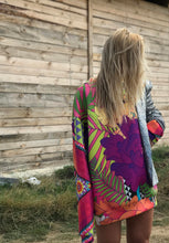 Load image into Gallery viewer, MIKA SWEATSHIRT